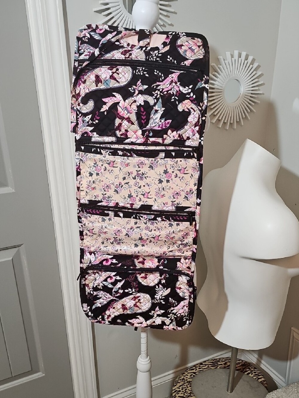 Vera Bradley Hanging Travel Organizer In Botanical Paisley - Picture 5 of 11